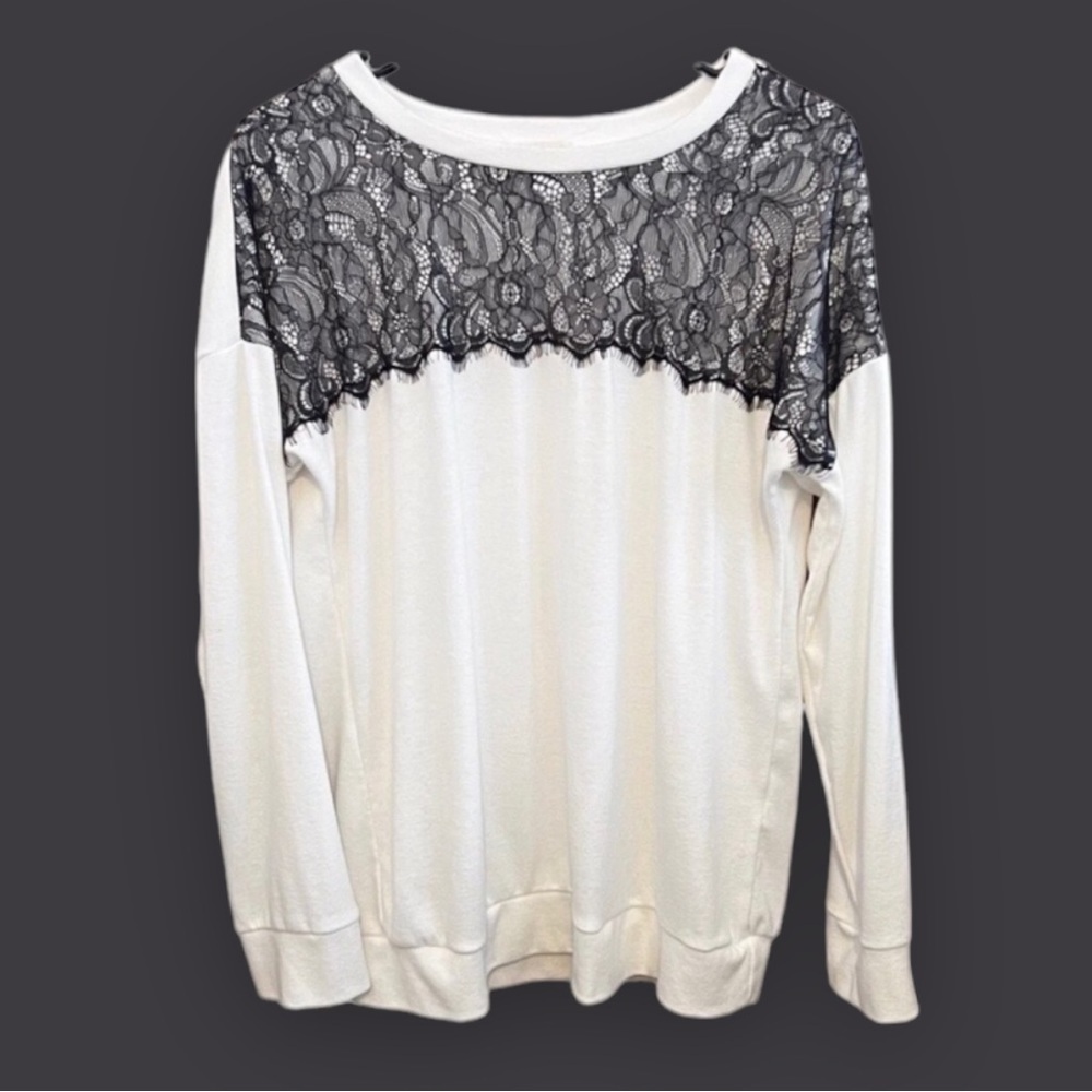 𝅺for G and PL women’s ivory and black lace top, size large - Picture 2 of 3